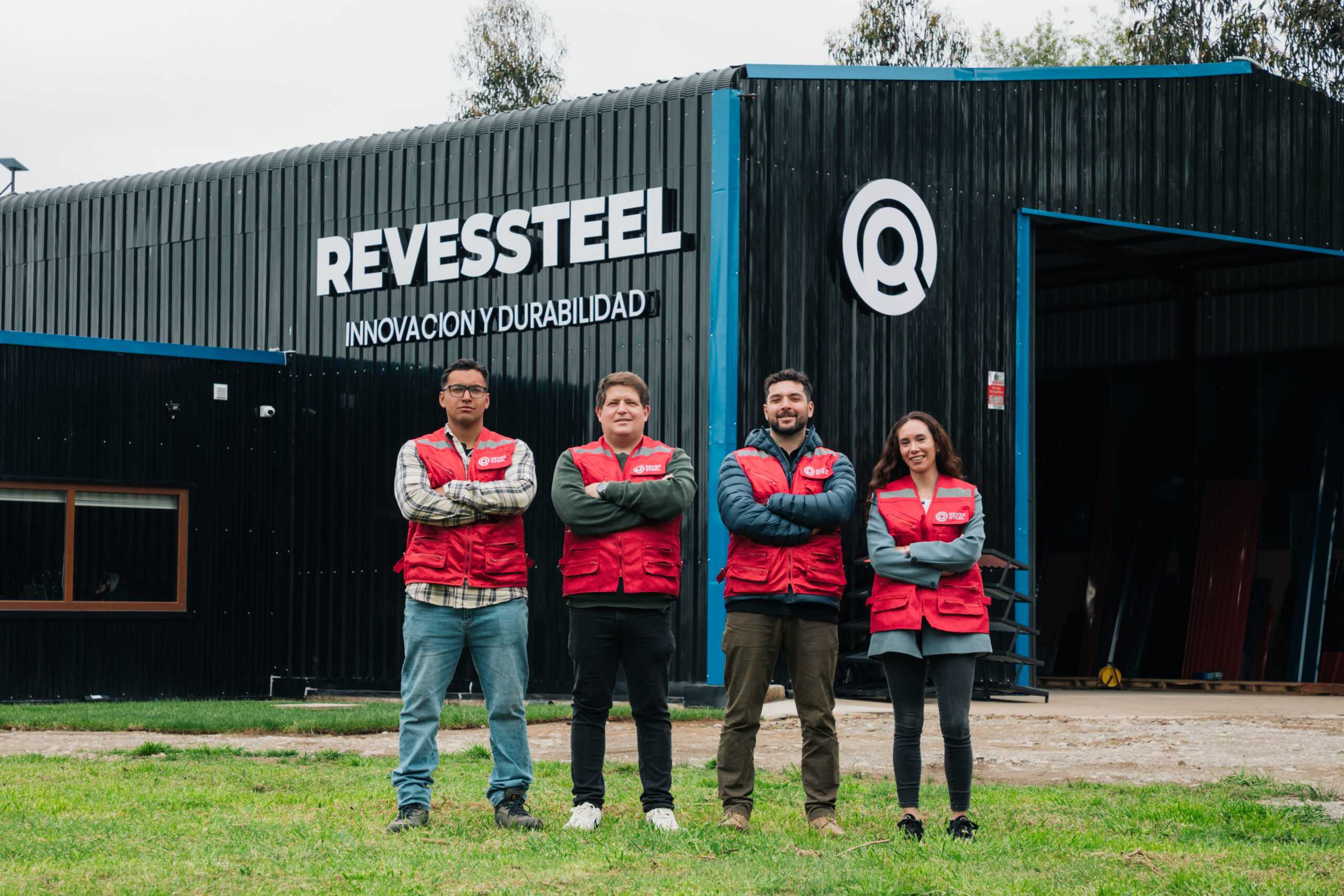 Guía completa de revestimiento metálico exterior en Chile